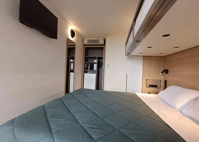 The Originals Access, Hôtel Recouvrance Saintes Ouest (P'tit Dej-Hotel)