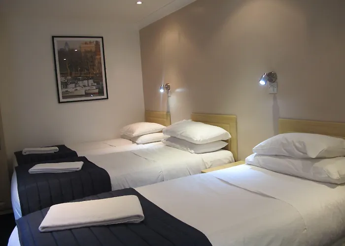 Alhambra Hotel