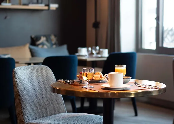  Mercure St Malo Front De