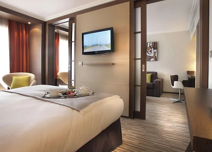 AC Hotel by Marriott Ambassadeur Antibes - Juan Les Pins
