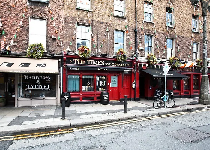 Hotel pres du College: The Times Hostel - College Street