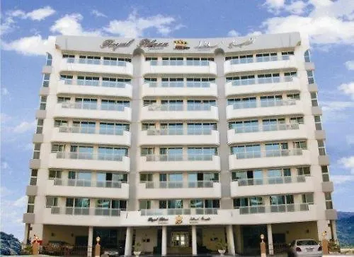 Royal Plaza Apartments