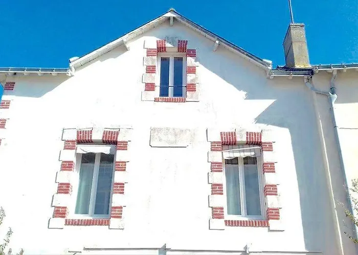 Les Salorges