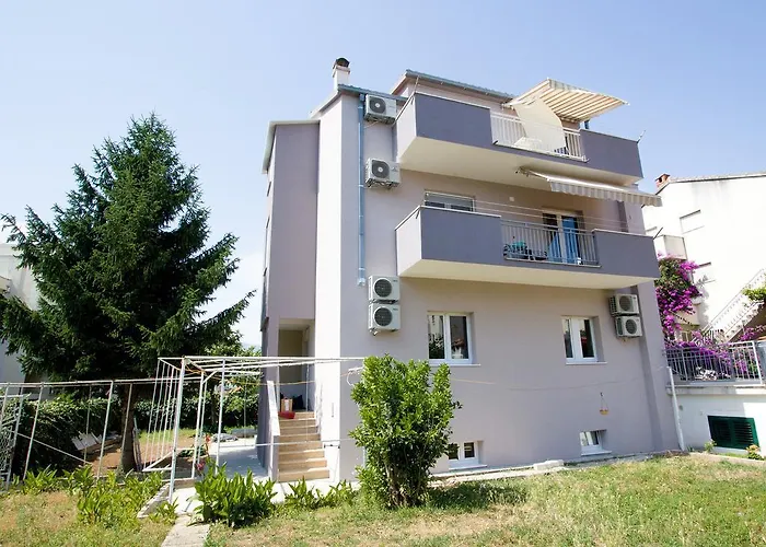 Apartments Put Plokita