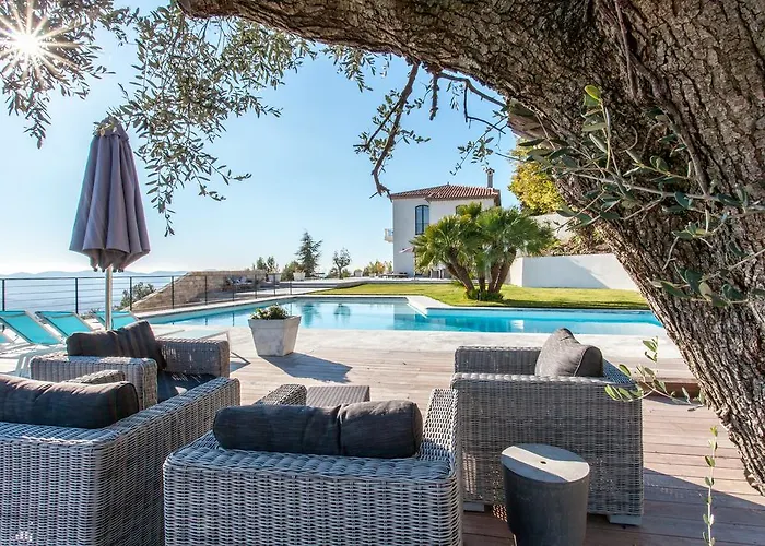 Location de vacances: Maison Saint Christophe