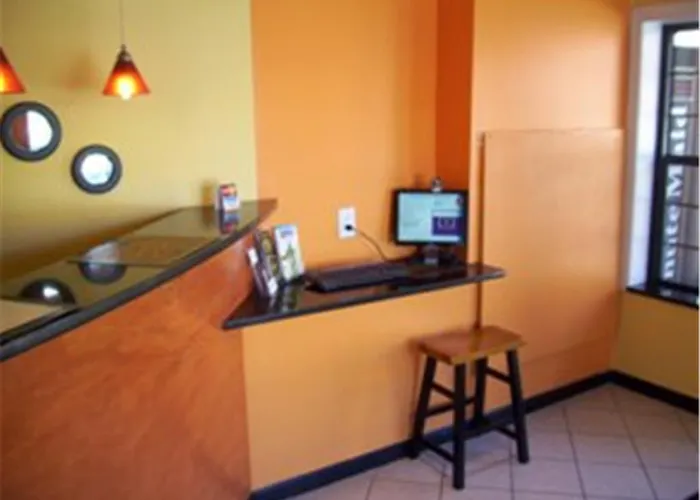 Motel: Vista Inn & Suites Beale Street