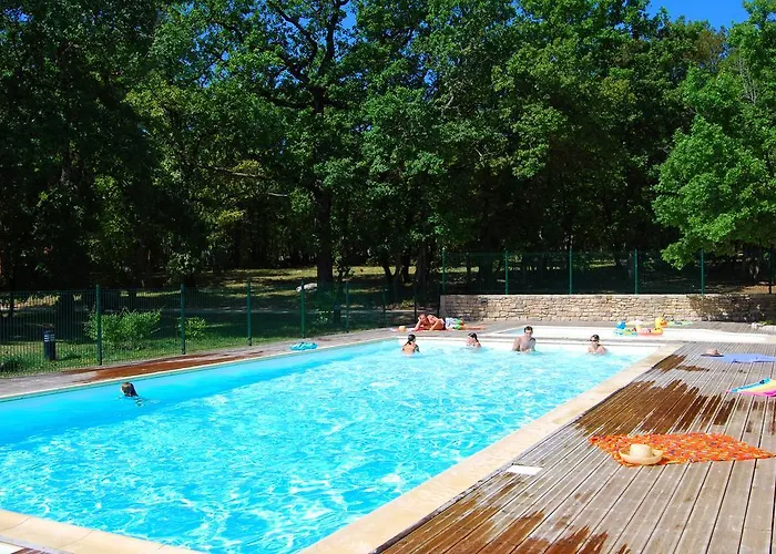 Lagrange Grand Bleu Vacances - Residence Les Ségalières