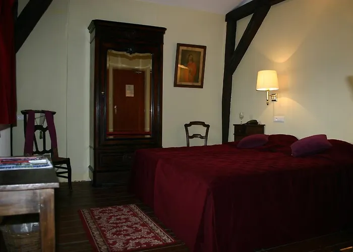 Au Château Des Thermes