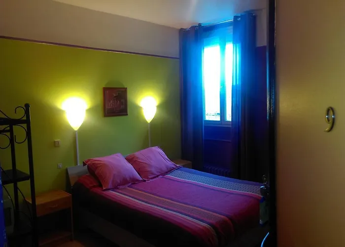 Hôtel 3 étoiles: Hotel Le Rallye
