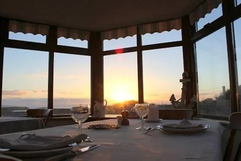 Hôtel bon marché: Clifden Bay Lodge