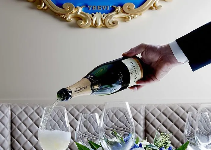 Hôtel-boutique: Harry'S Bar Trevi Hotel & Restaurant