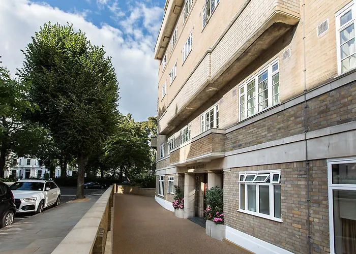  Vincent House London
