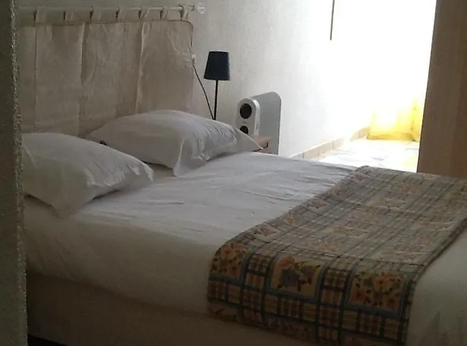 Locations Meublées Plage des Pins