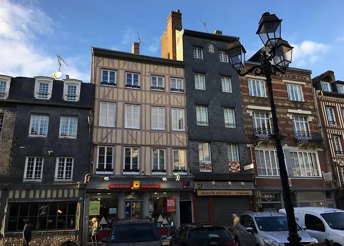 Location Maison Vacances Erik Satie