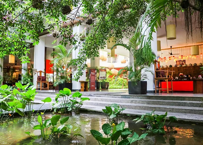 Tea Palace Urban Hotel