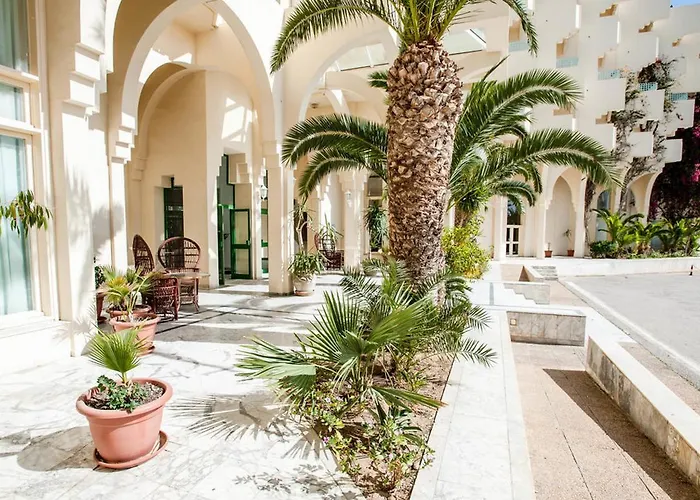 Novostar Nahrawess Thalasso Resort And Aquapark
