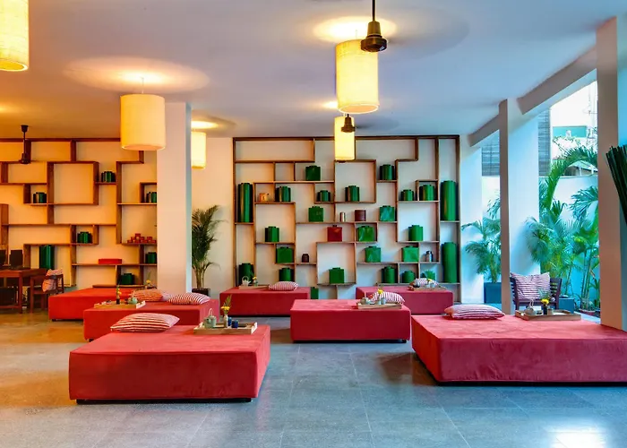 Tea Palace Urban Hotel