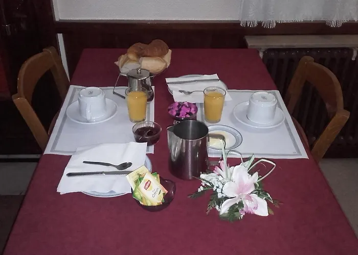 Logis Hôtel Beauséjour