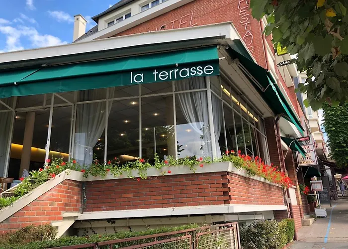 Hôtel bon marché: Logis Terrasse Hôtel