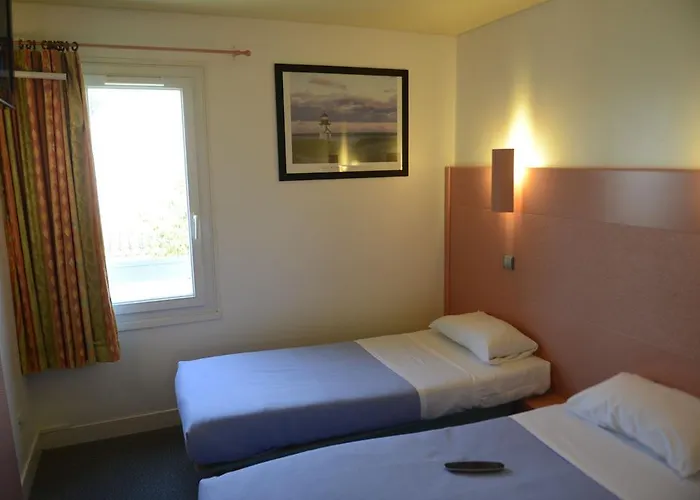 Contact Hotel La Rochelle