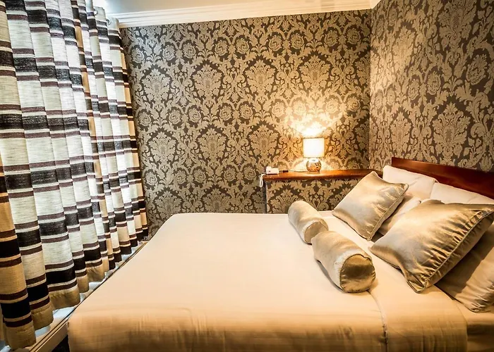 The Kildare Street Hotel By Thekeycollections