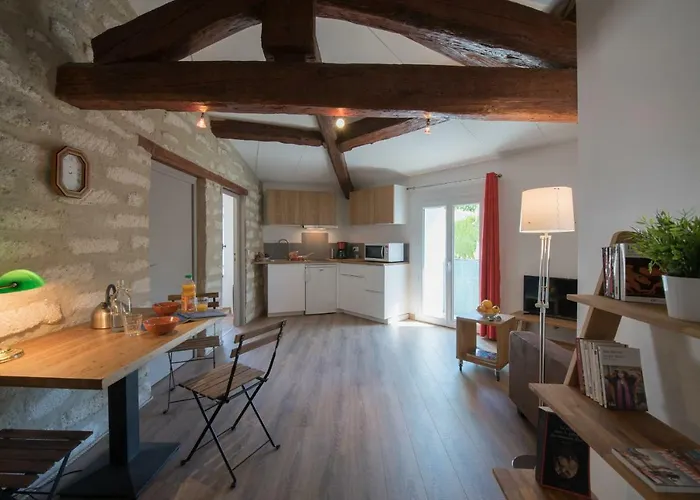 Les Secrets De Sainte Eulalie - Premiere Conciergerie