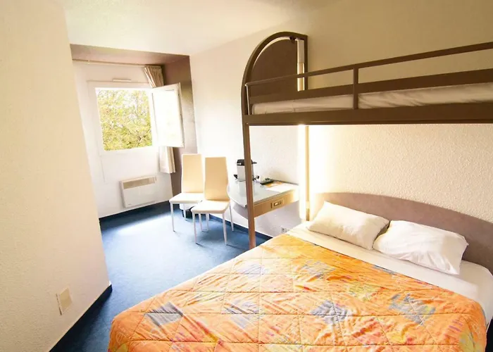 Egg Hotel - Hotel Les Gens De Mer Dieppe