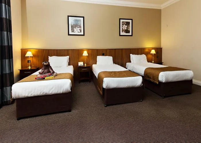 Central Hotel