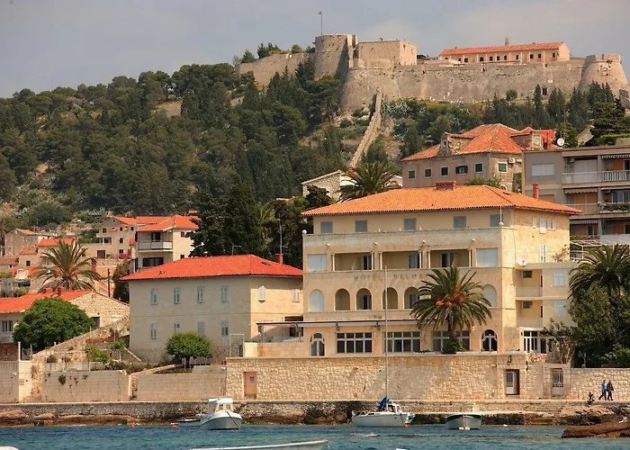 Villa Dalmacija Hvar Hotel