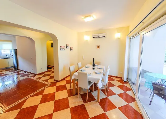 Hotel pres du College: Villa Ana