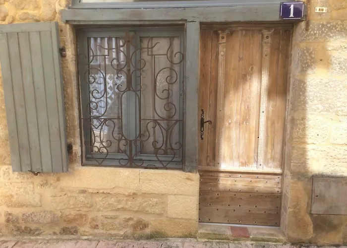 Maison de Charme dans la Cité