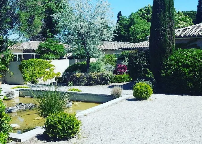 Les Jardins De Fontanille