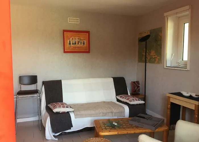 Joli Rez De Jardin Houlgate