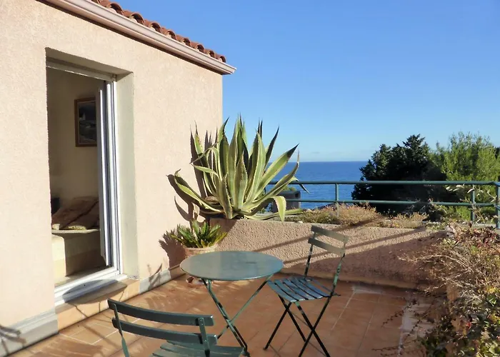 4SAP22 Appartement climatisé avec double terrasses