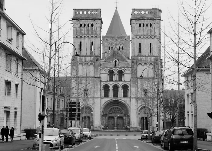 La Company Des Concierges: Le Mathilde