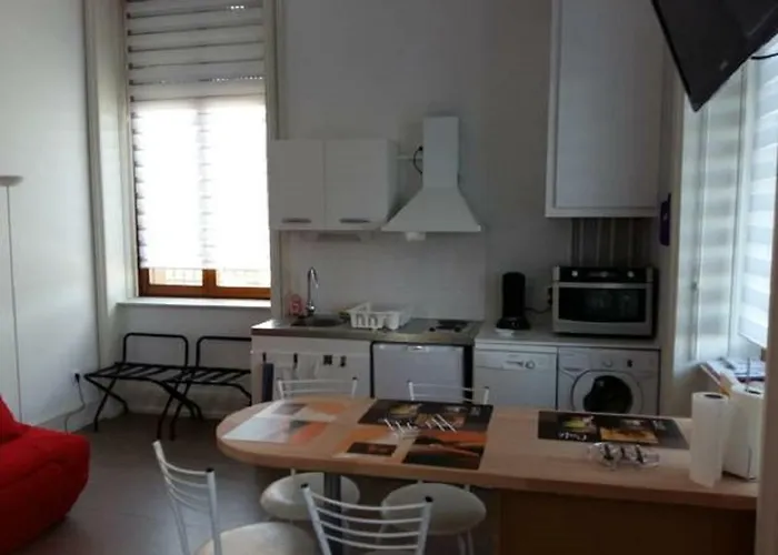 Studio De Charme Au Pied De La Gare