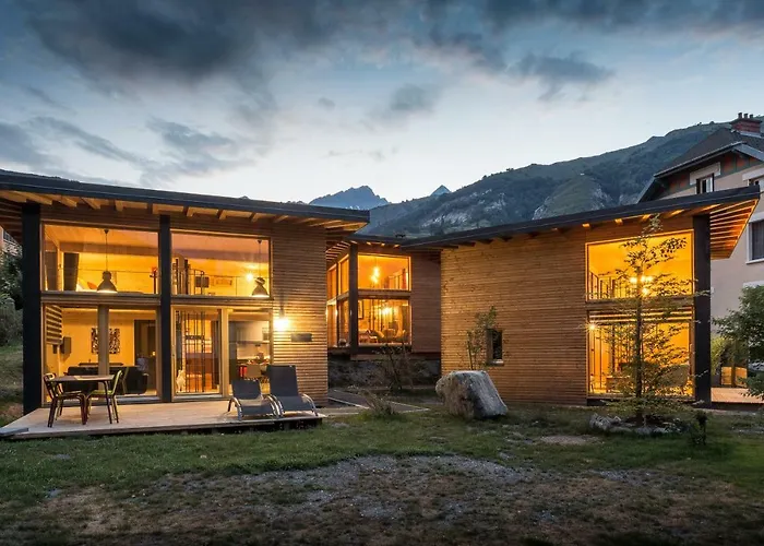 Les Lodges, By Refuges En