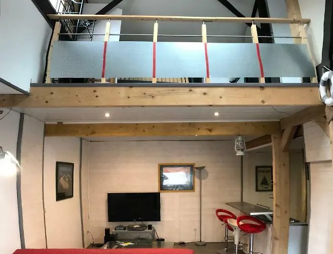 La Cabane Rustique Du Bassin