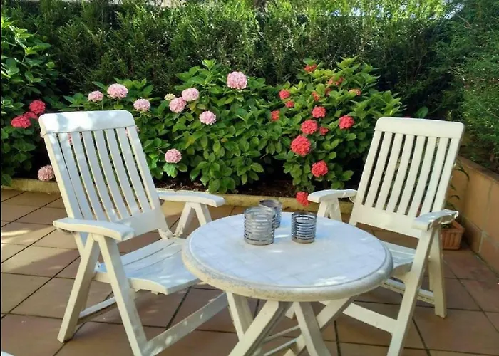 Ondarreta Beach & Terrace