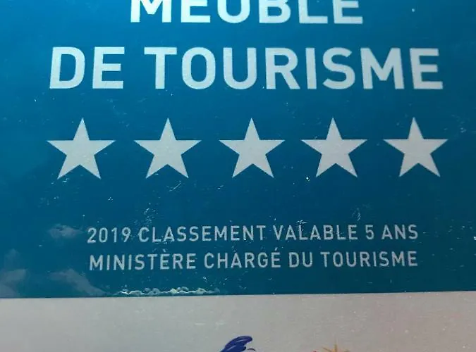 Superbe Villa Individuelle Avec Piscine Et Tennis Privatifs