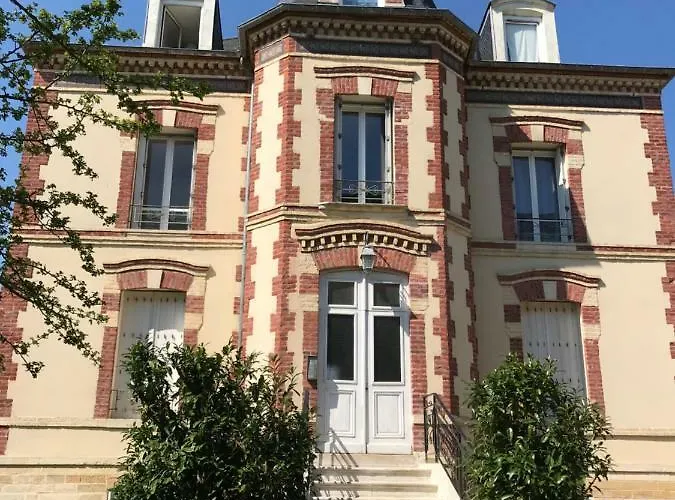 Villa st Louis