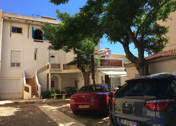 Villa Perth