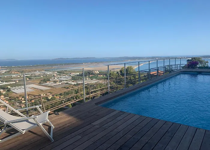 Propriete Des Cistes - Magnifique Vue Panoramique Sur La Mer Et Sur L'Iles D'Hyeres Piscine Privative