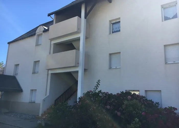 Appartement T2 Refait A Neuf, Piscine