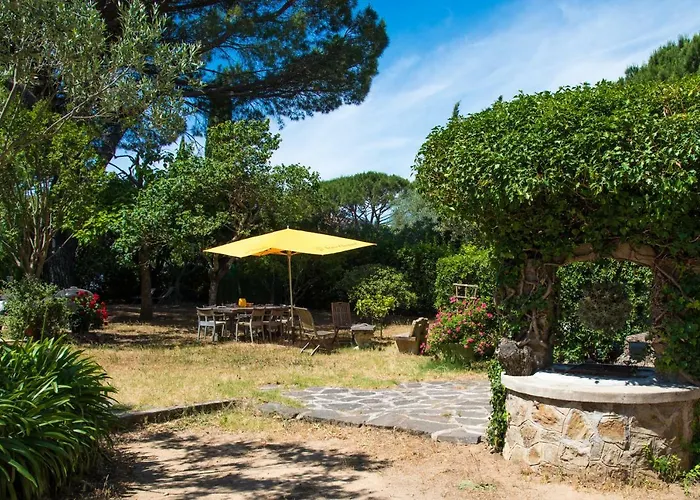 Charmante petite maison a l'éntrée de Saint Tropez
