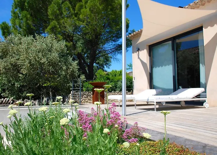 Hôtel: BB 12 LUBERON chambres d'hôtes contemporaines