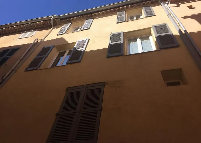 Appartement de charme au coeur de Saint-Tropez