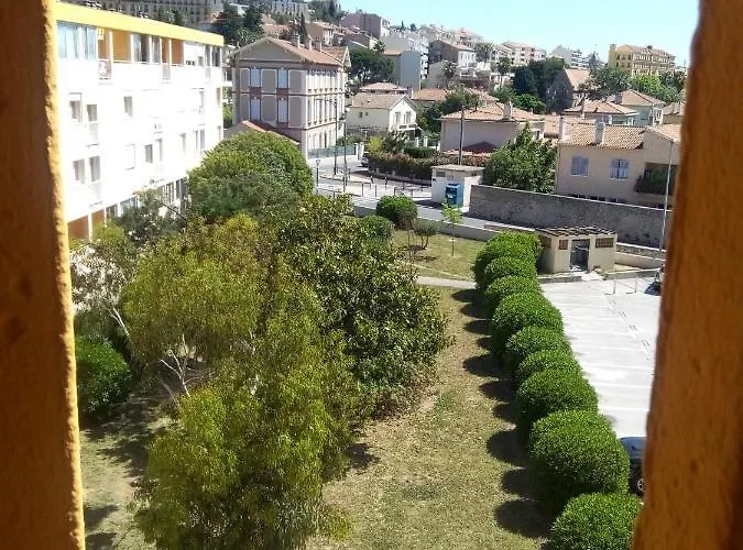 Appartement En Duplex Au 3Ieme Etage Sans Ascenseur