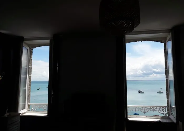 L'Abri Des Flots - Cancale