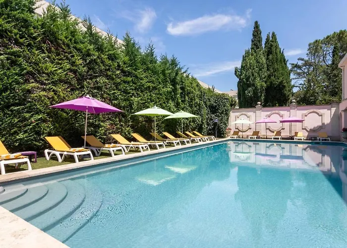 Hôtel-boutique: Hôtel Mireille